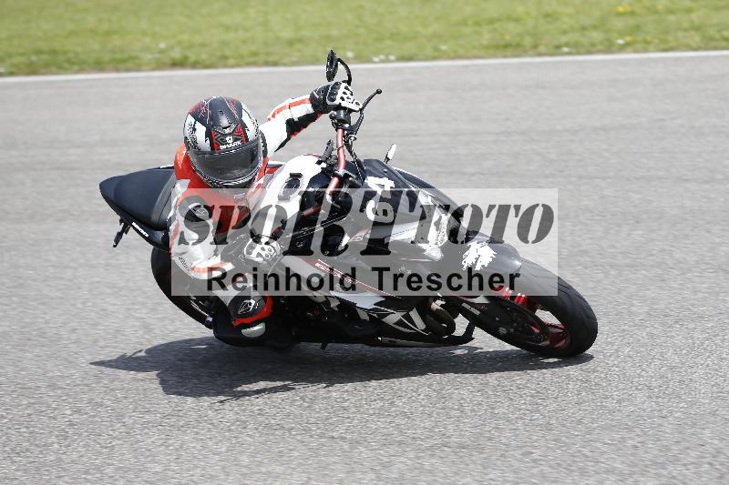 /Archiv-2024/29 12.06.2024 MOTO.CH Track Day ADR/Gruppe blau/64